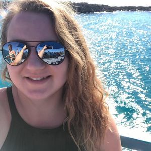 Meet your Posher, Alexandria